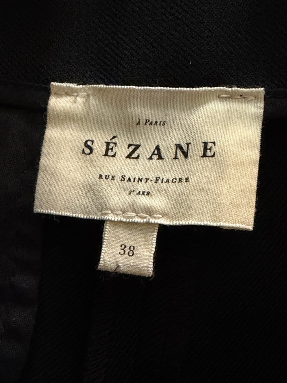 Sezane Black High-Waist Belted Shorts - Picture 3 of 3